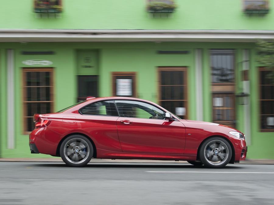  BMW M235i Coupe 2014 года  (ZA) (фото 26 из 30)